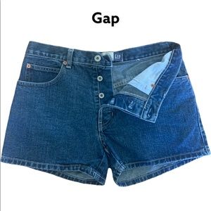 Women’s jean shorts size 8